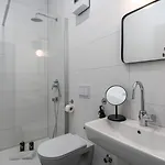 Bright Klusetor Aparthotel 4*