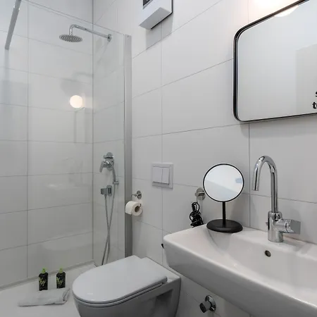 Bright Klusetor Апарт-отель 4*