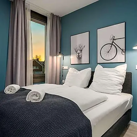 Bright Klusetor Aparthotel