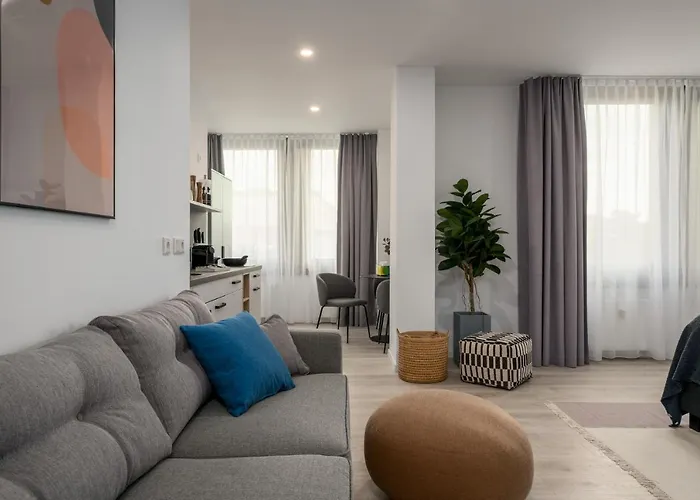 Bright Klusetor Hotel apartamentowy 4*