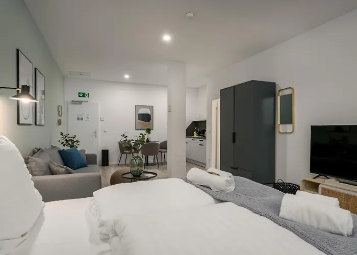 شقة فندقية Bright Klusetor 4*